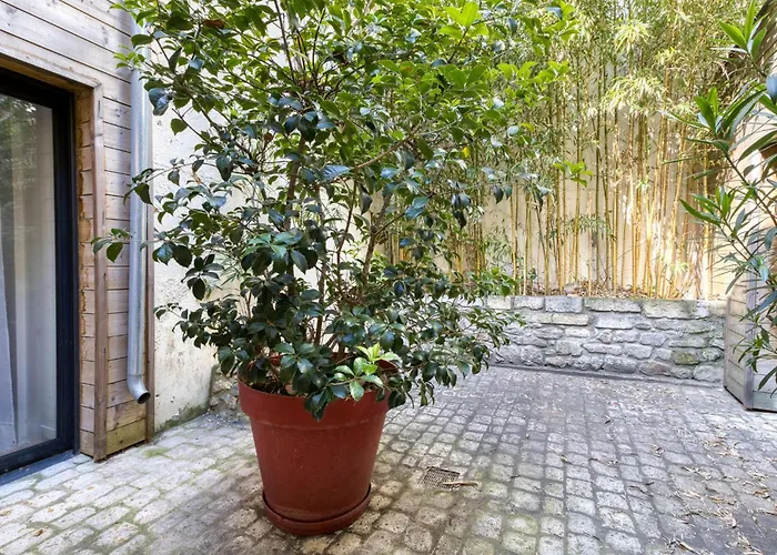 1 Bedroom Lovely In